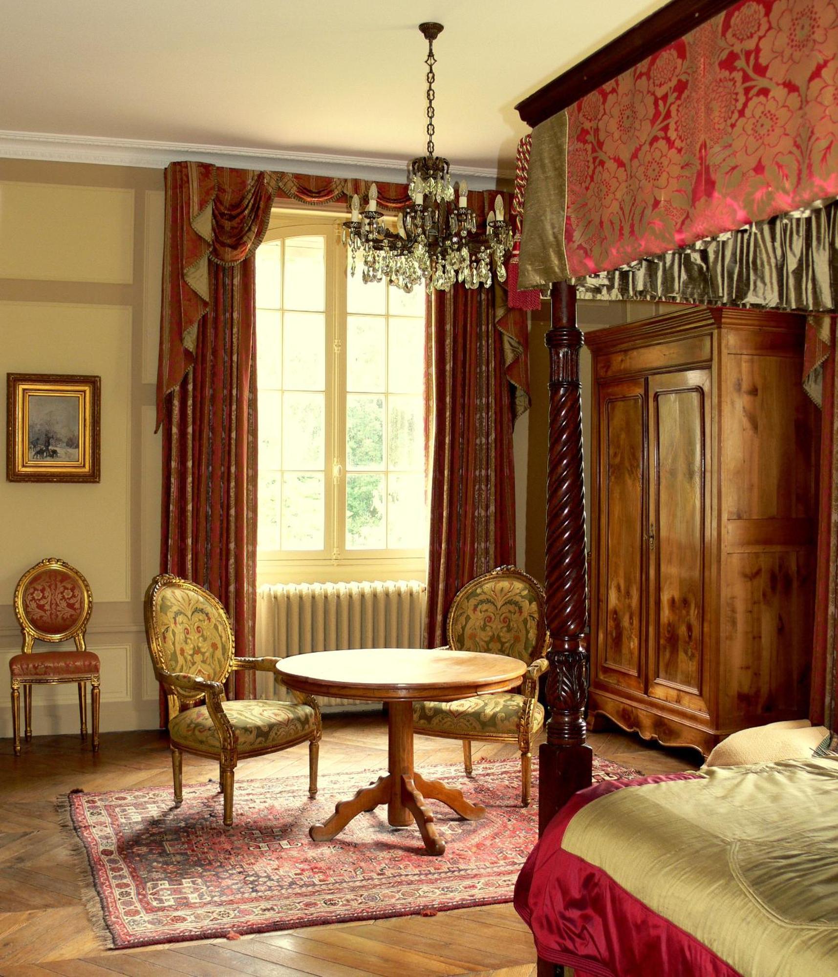 Bed and Breakfast Domaine De La Brugere Nantheuil Экстерьер фото